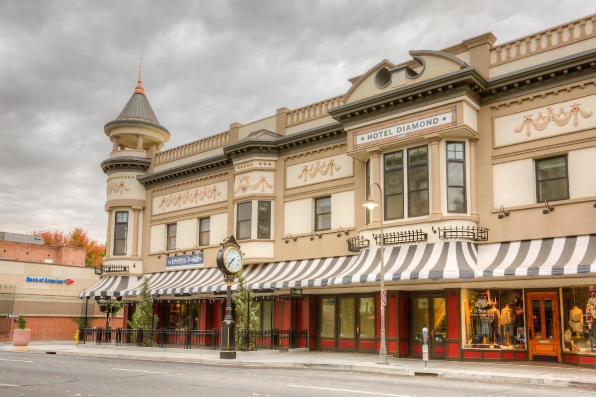 Hotel Diamond Chico Exterior photo